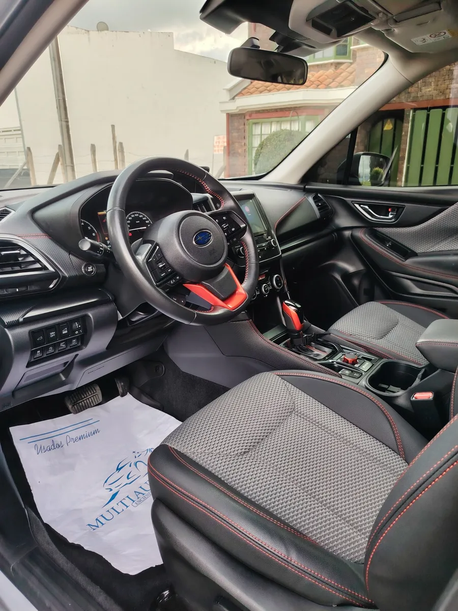 SUV Subaru Forester 2023 en Tunja — foto 7