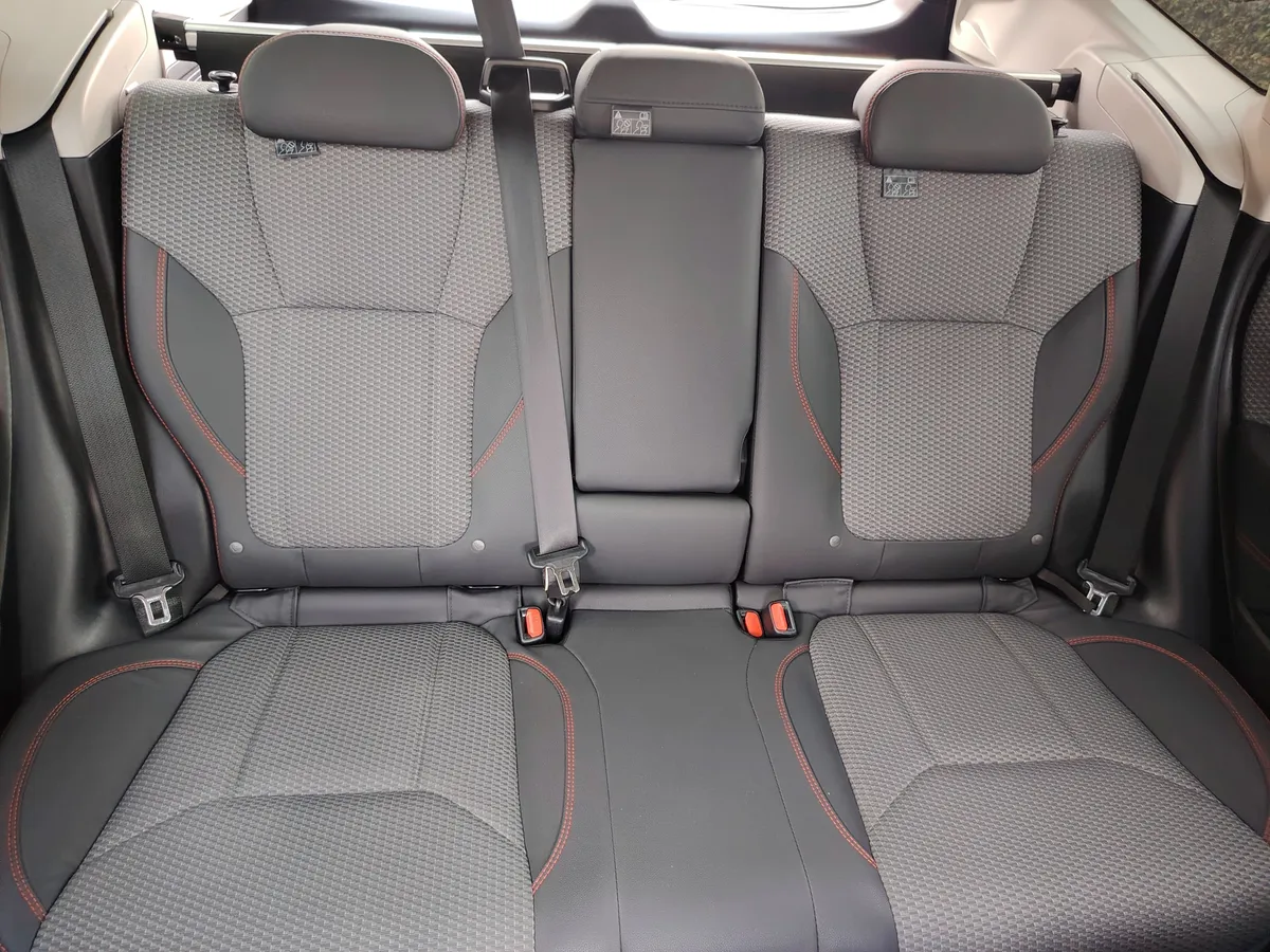 SUV Subaru Forester 2023 en Tunja — foto 11