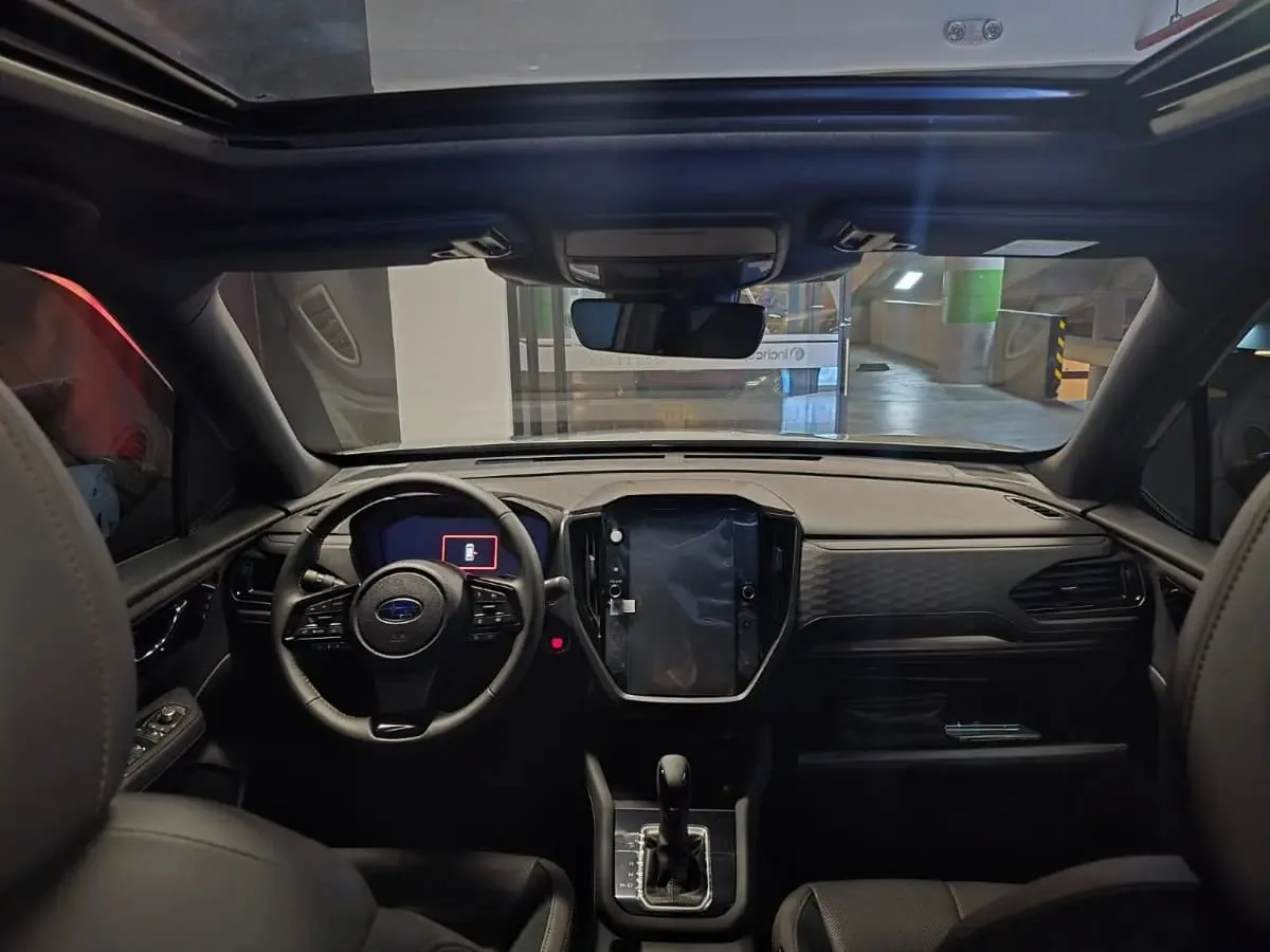 SUV Subaru Forester Strong Hybrid 2026 en Bello — foto 6