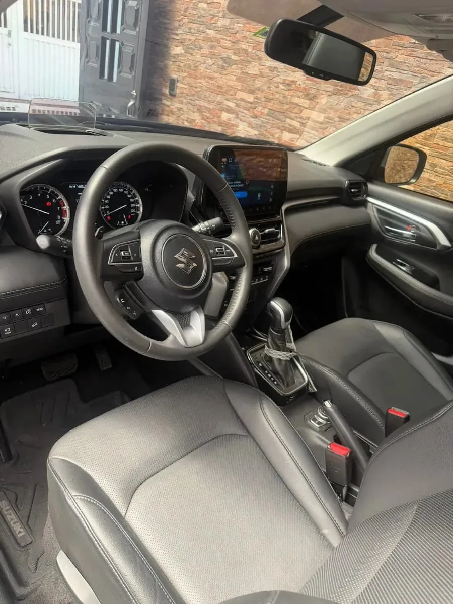 SUV Suzuki Grand Vitara 2026 en Pereira — foto 5