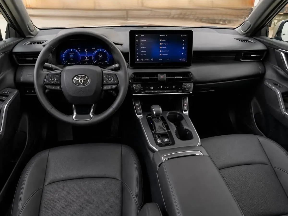 SUV Toyota RAV4 Limited HEV 2026 en Bucaramanga — foto 6