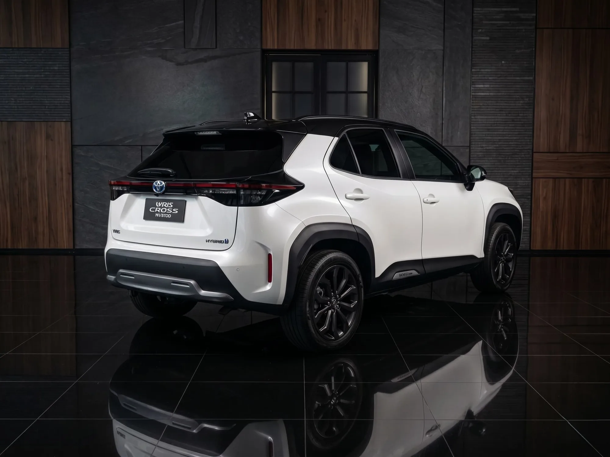 SUV Toyota Yaris Cross 2027 Hybrid en Bello — foto 4