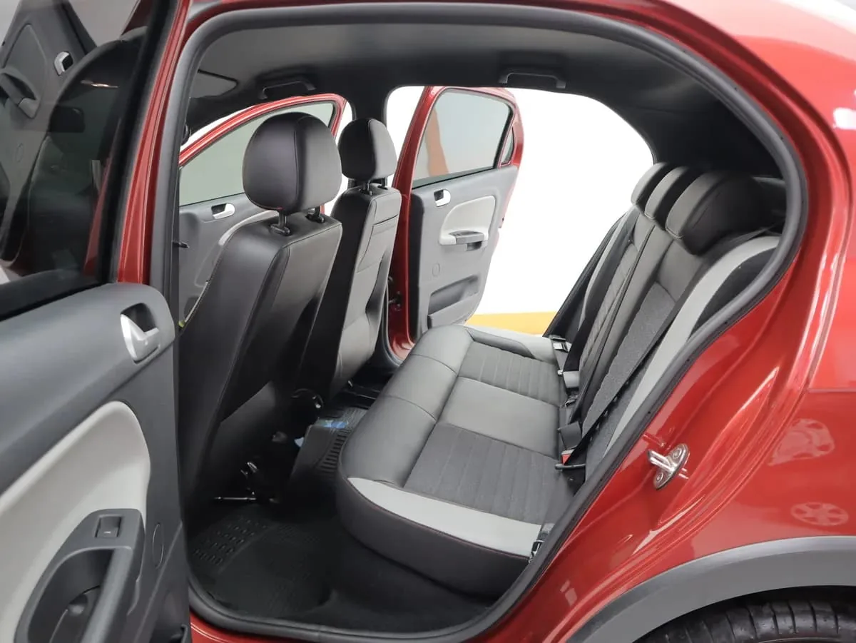 Hatchback Volkswagen Gol Last Edition 2023 en Soledad — foto 8