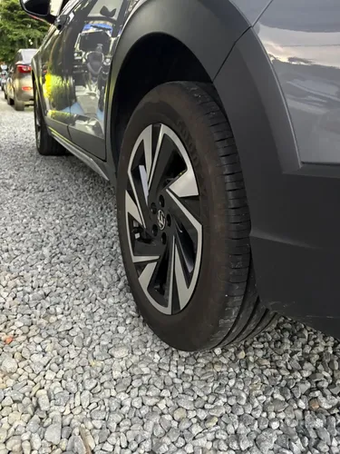 SUV Volkswagen Nivus 2025 1.0 Highline At en Envigado — foto 15