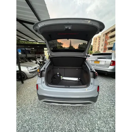 SUV Volkswagen Nivus 2025 1.0 Highline At en Envigado — foto 8