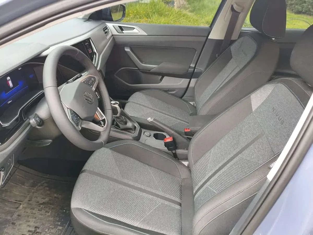 SUV Volkswagen Nivus Comfortline 2026 en Bogotá — foto 7