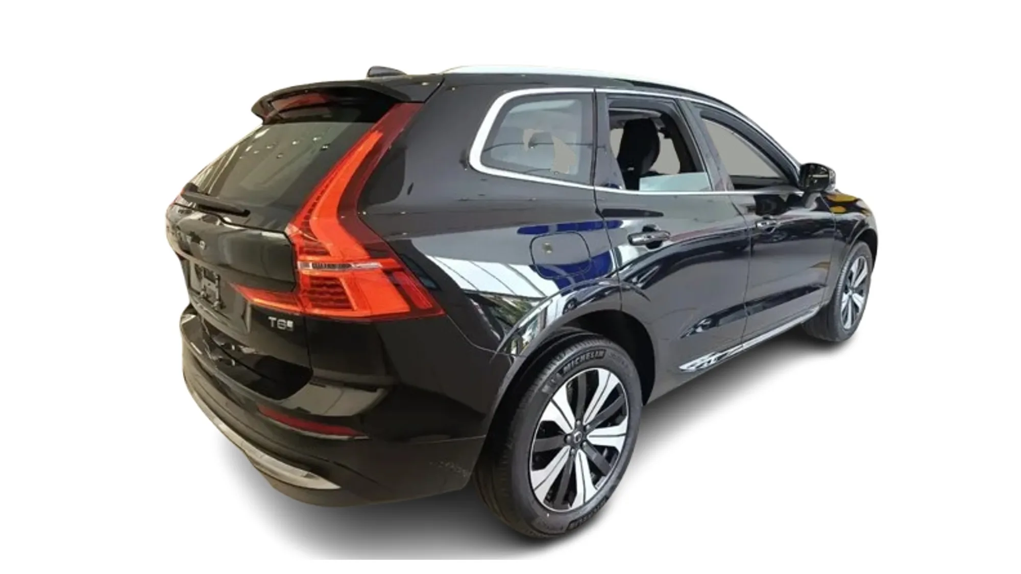 SUV Volvo XC 60 T6 2026 en Soledad — foto 3