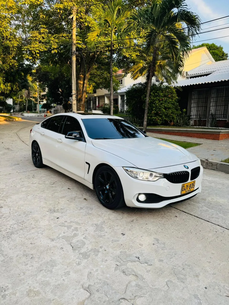Sedán BMW 420i 2015 en Barranquilla — foto 2