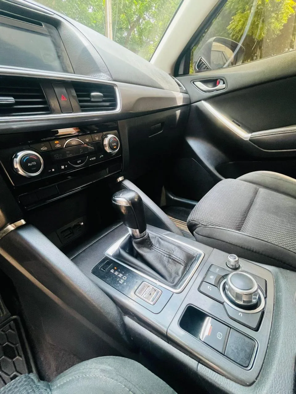 SUV Mazda CX-5 2016 en Barranquilla — foto 6