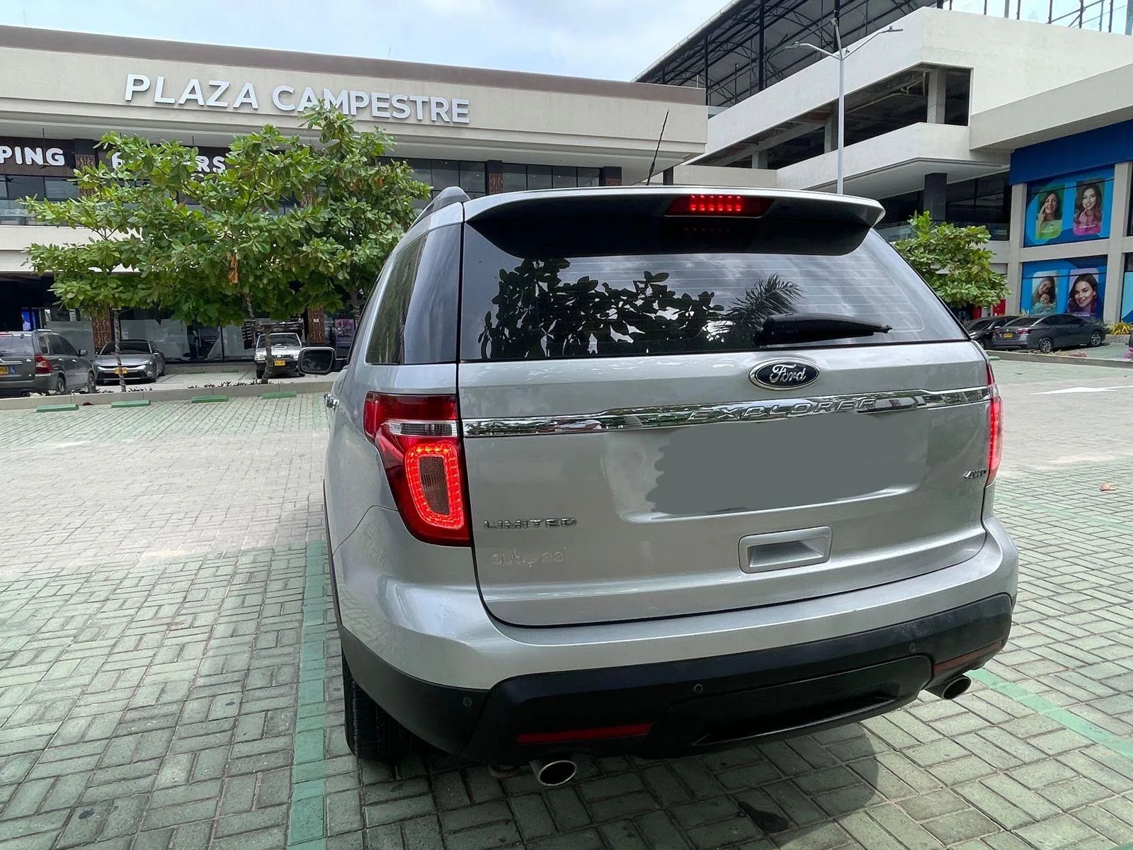 Wagon Ford Explorer Limited 2012 LIMITED en Barranquilla — foto 3