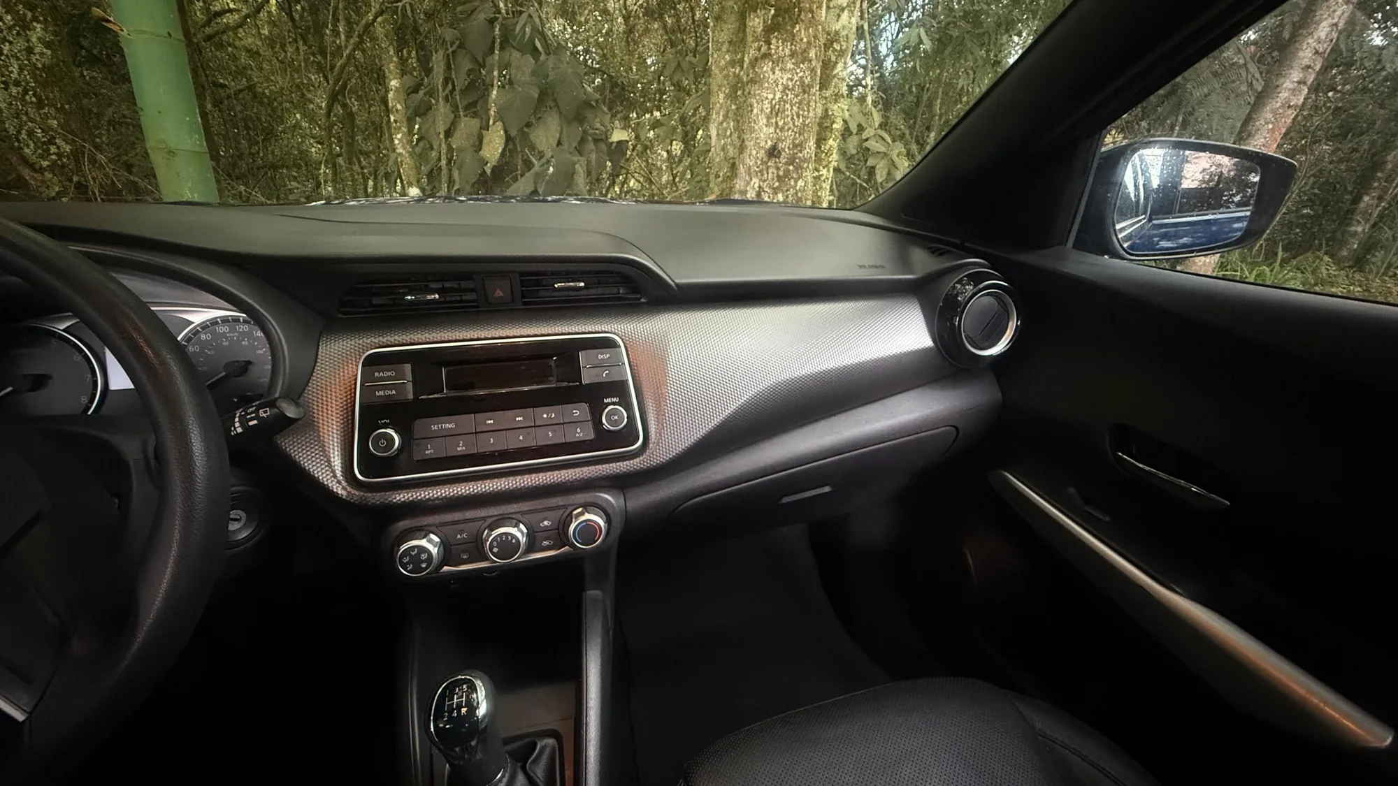 Caminhonete Nissan Kicks 2021 Sense en El Santuario — foto 8