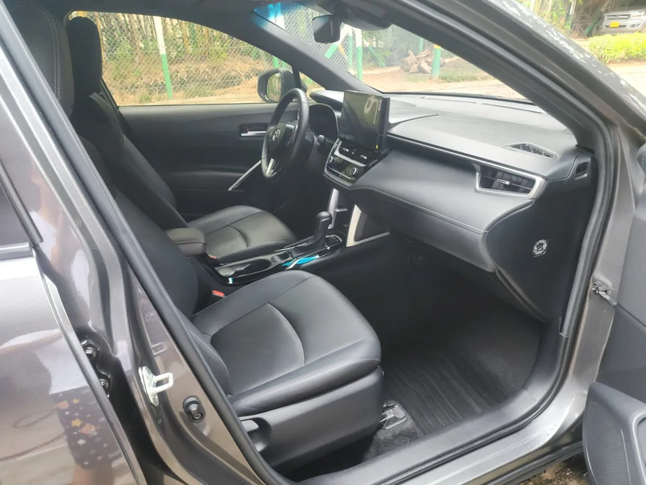 Camioneta Toyota Corolla Cross 2026 SEG en Floridablanca — foto 2