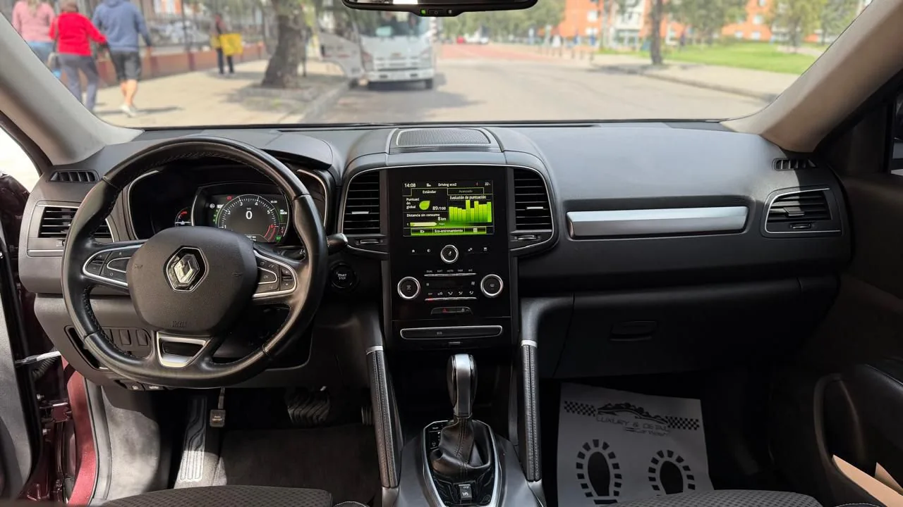 Camioneta Renault Koleos 2018 zen en Bogotá — foto 9