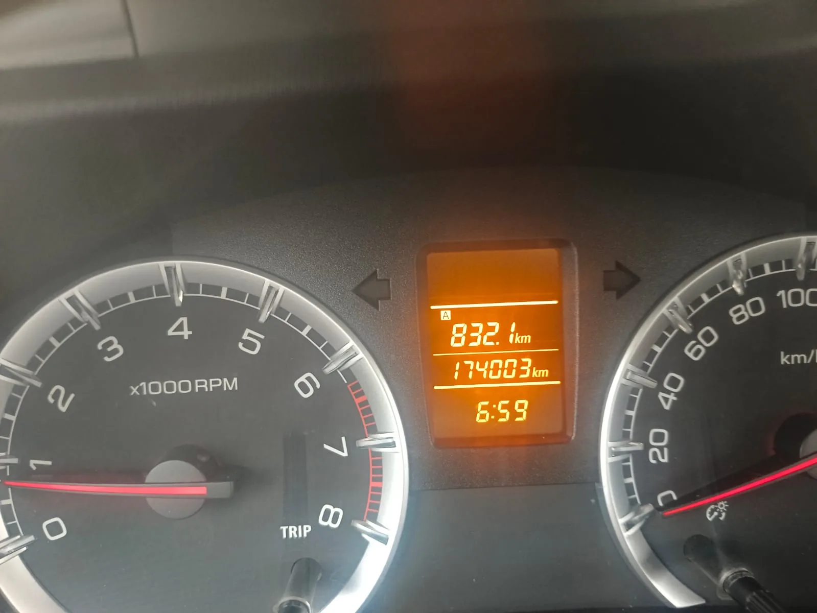 SUV Suzuki Ertiga 2016 GL en Villavicencio — foto 9