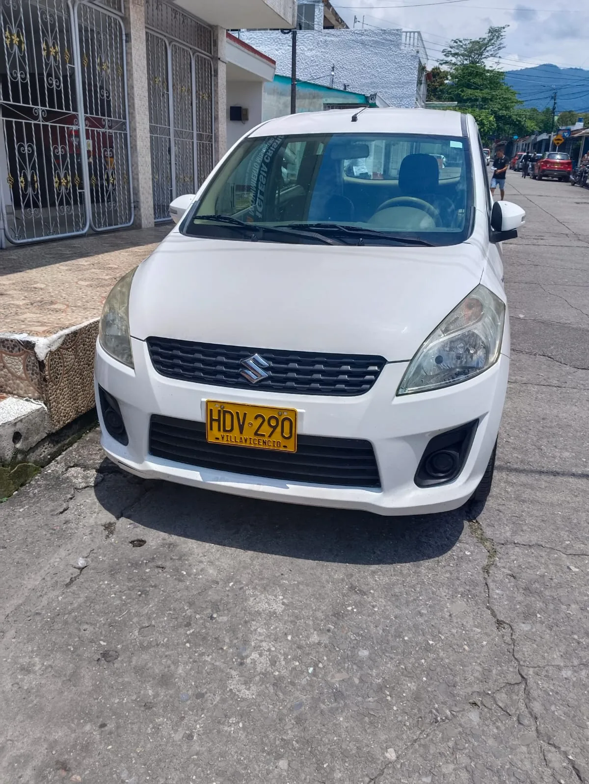 SUV Suzuki Ertiga 2016 GL en Villavicencio — foto 3