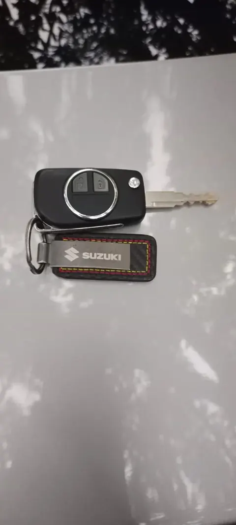 Suzuki Swift 2023 Dzire a gasolina en Barranquilla — foto 4 de 11