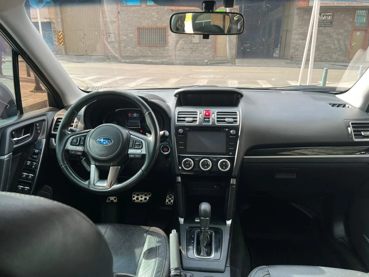 SUV Subaru Forester 2018 XT TURBO en Bogotá — foto 5