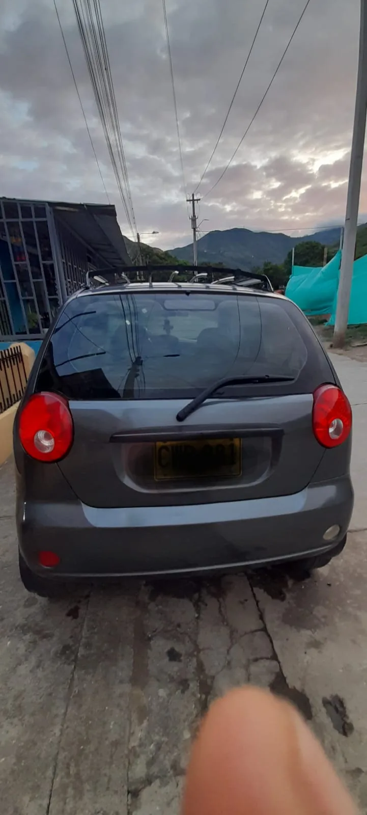 Hatchback Chevrolet Spark 2010 en Yumbo — foto 8