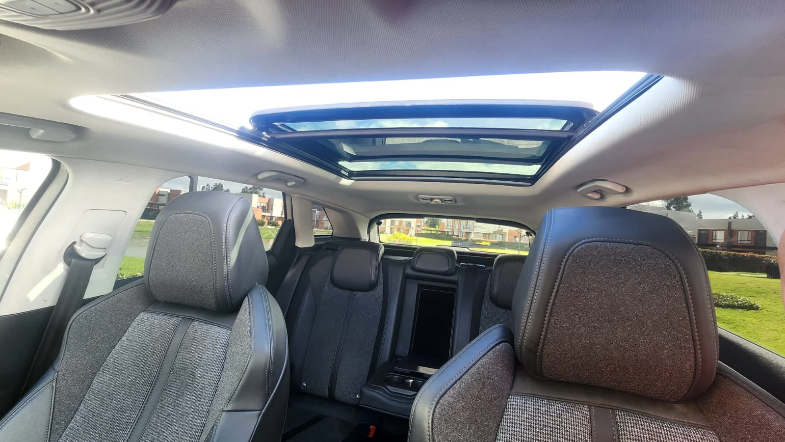 SUV Peugeot 3008 2020 Allure Full en Cajicá — foto 11