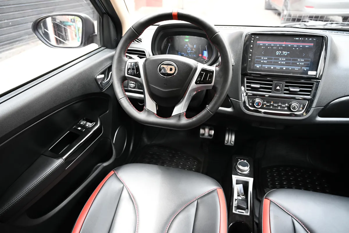 Hatchback Zhidou D2 S 2024 en Bucaramanga — foto 8