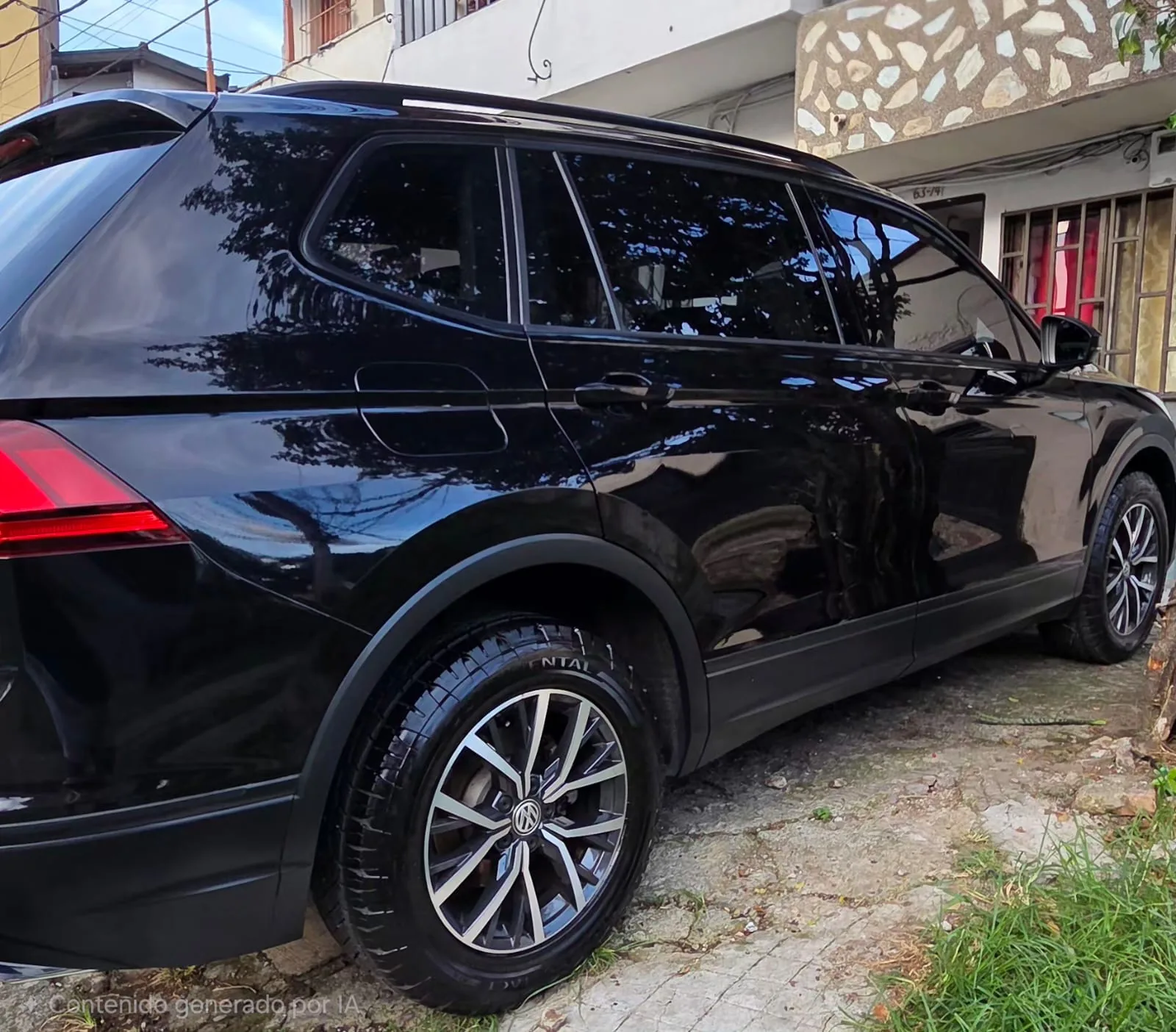 Caminhonete Volkswagen Tiguan Allspace 2018 Trendline 2.0 turbo en Medellín — foto 11