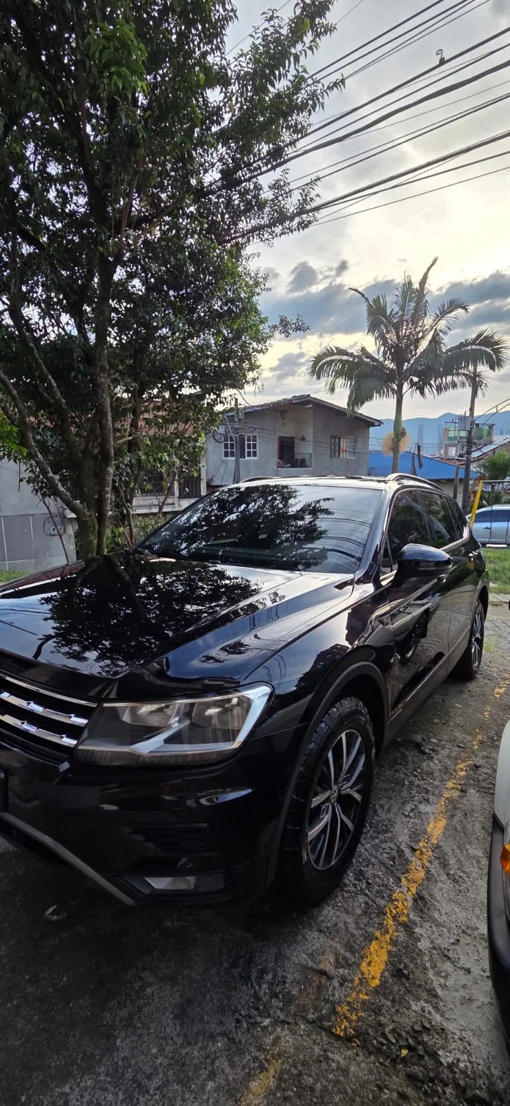 Caminhonete Volkswagen Tiguan Allspace 2018 Trendline 2.0 turbo en Medellín — foto 13