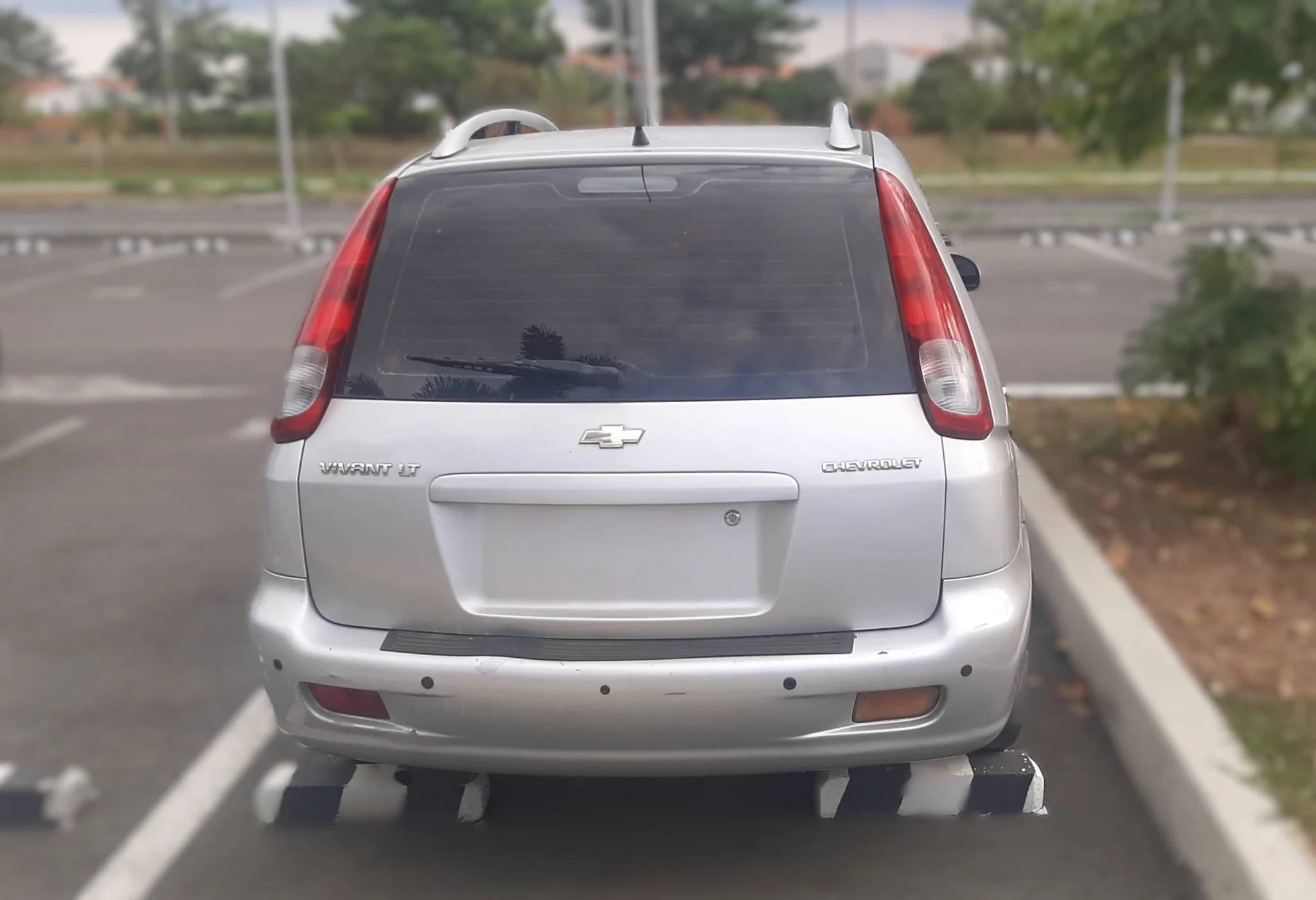 Perua Chevrolet Vivant 2008 LT en Cali — foto 7