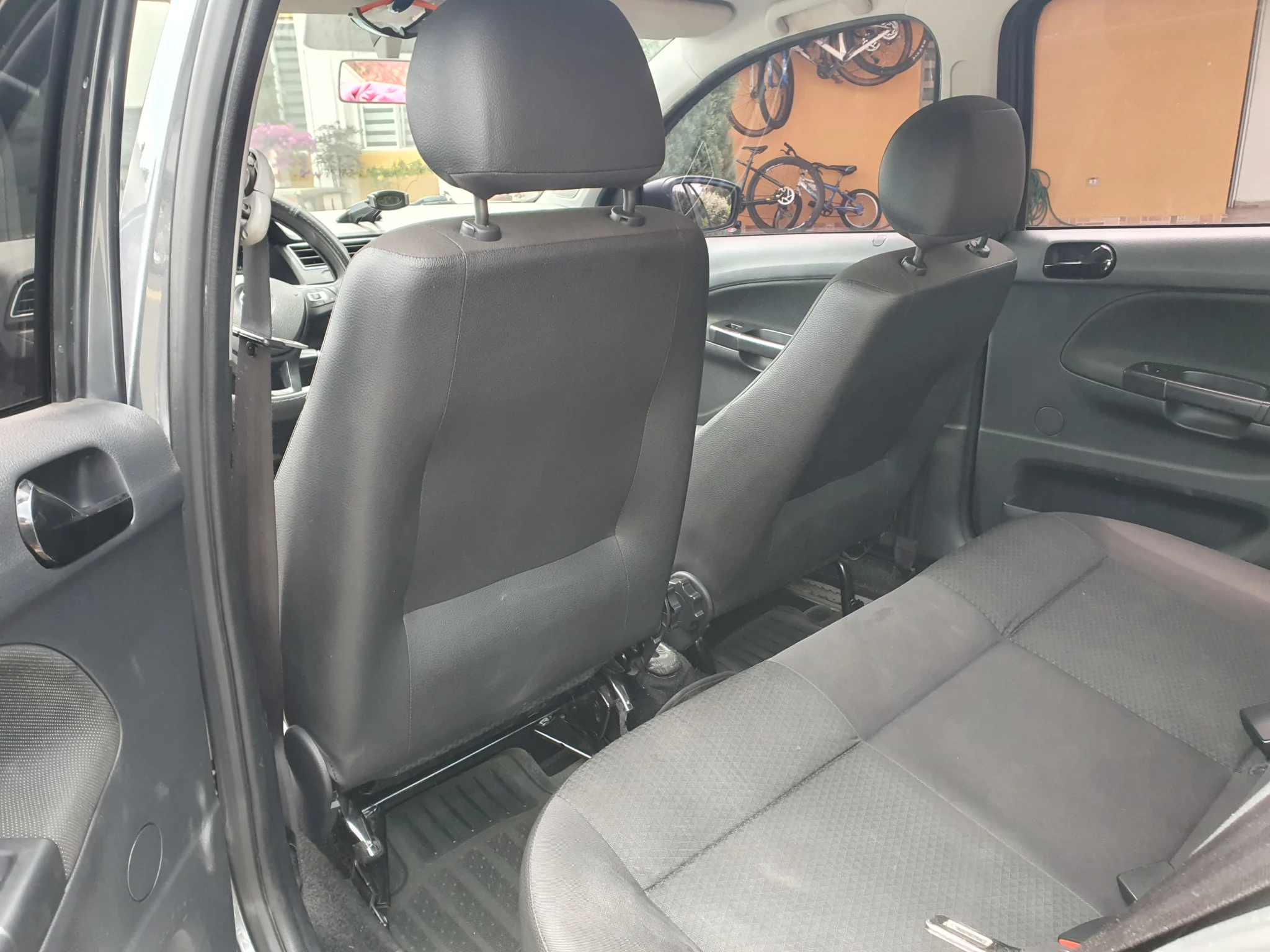 Sedã Volkswagen Voyage 2022 Confortline 1.6 en Jamundí — foto 3