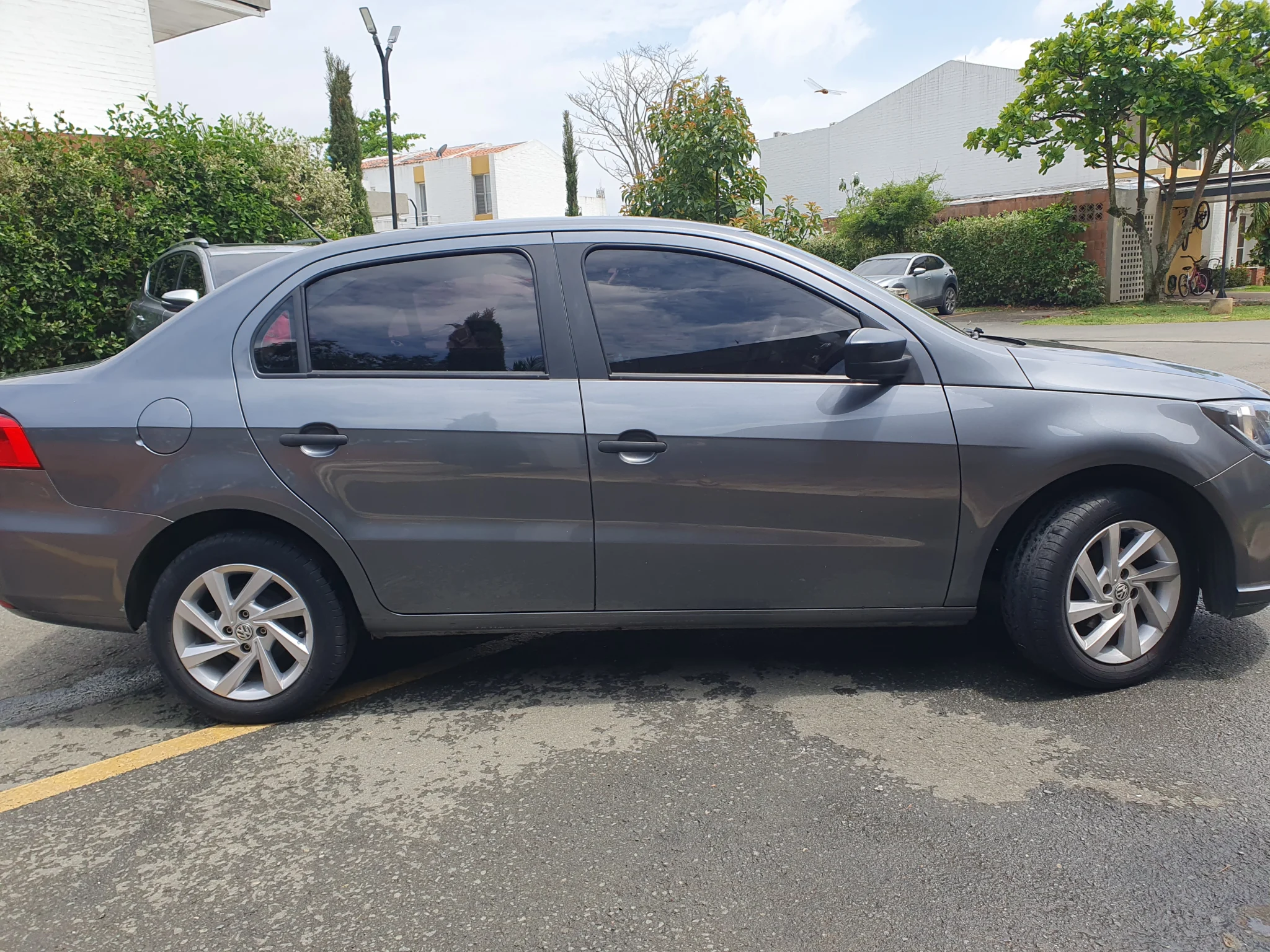 Sedã Volkswagen Voyage 2022 Confortline 1.6 en Jamundí — foto 6
