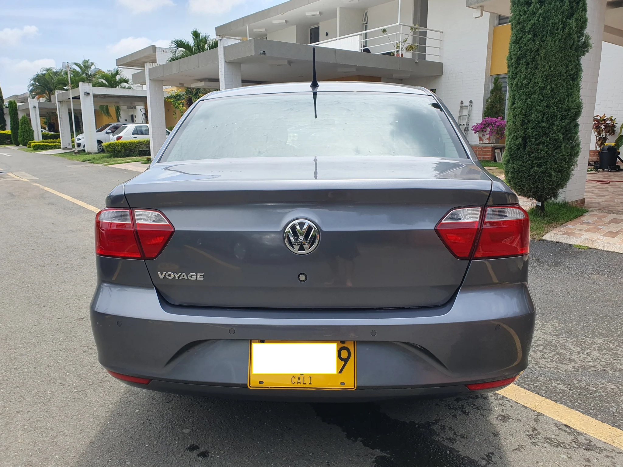 Sedã Volkswagen Voyage 2022 Confortline 1.6 en Jamundí — foto 7