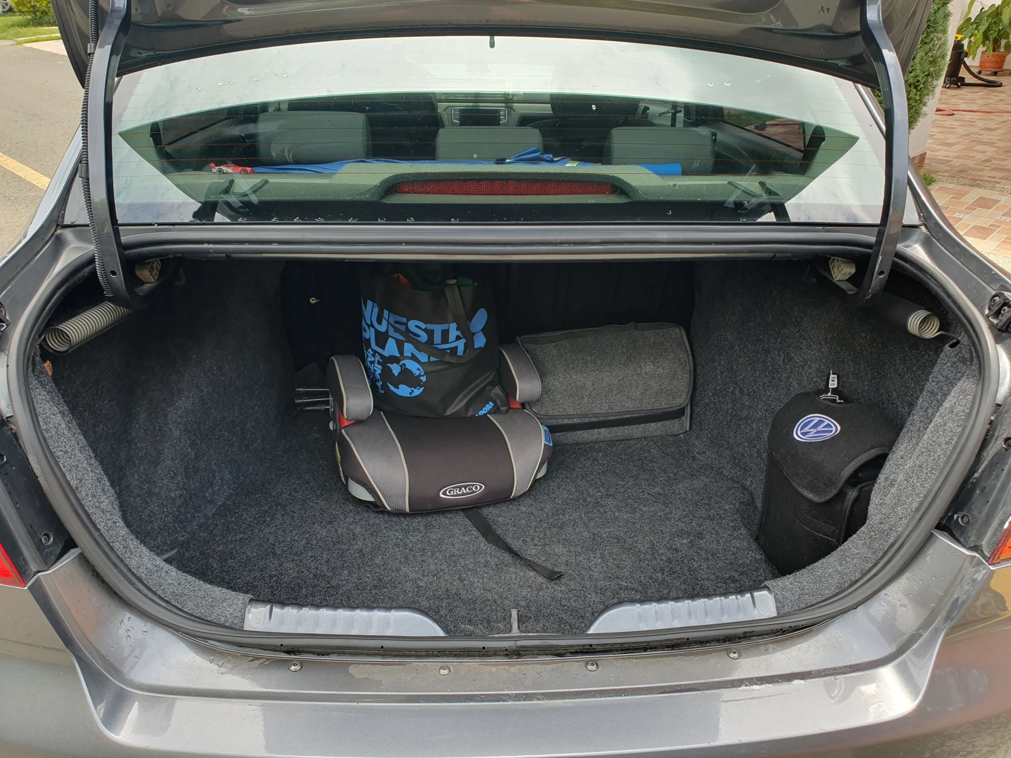 Sedã Volkswagen Voyage 2022 Confortline 1.6 en Jamundí — foto 9