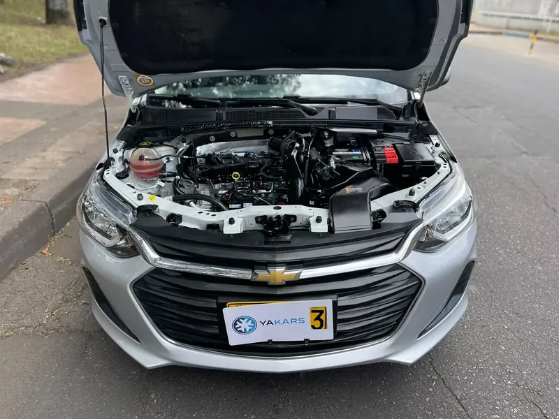 Chevrolet Onix 2023 LT con 74.000 km, transmisión manual — foto 3 de 13