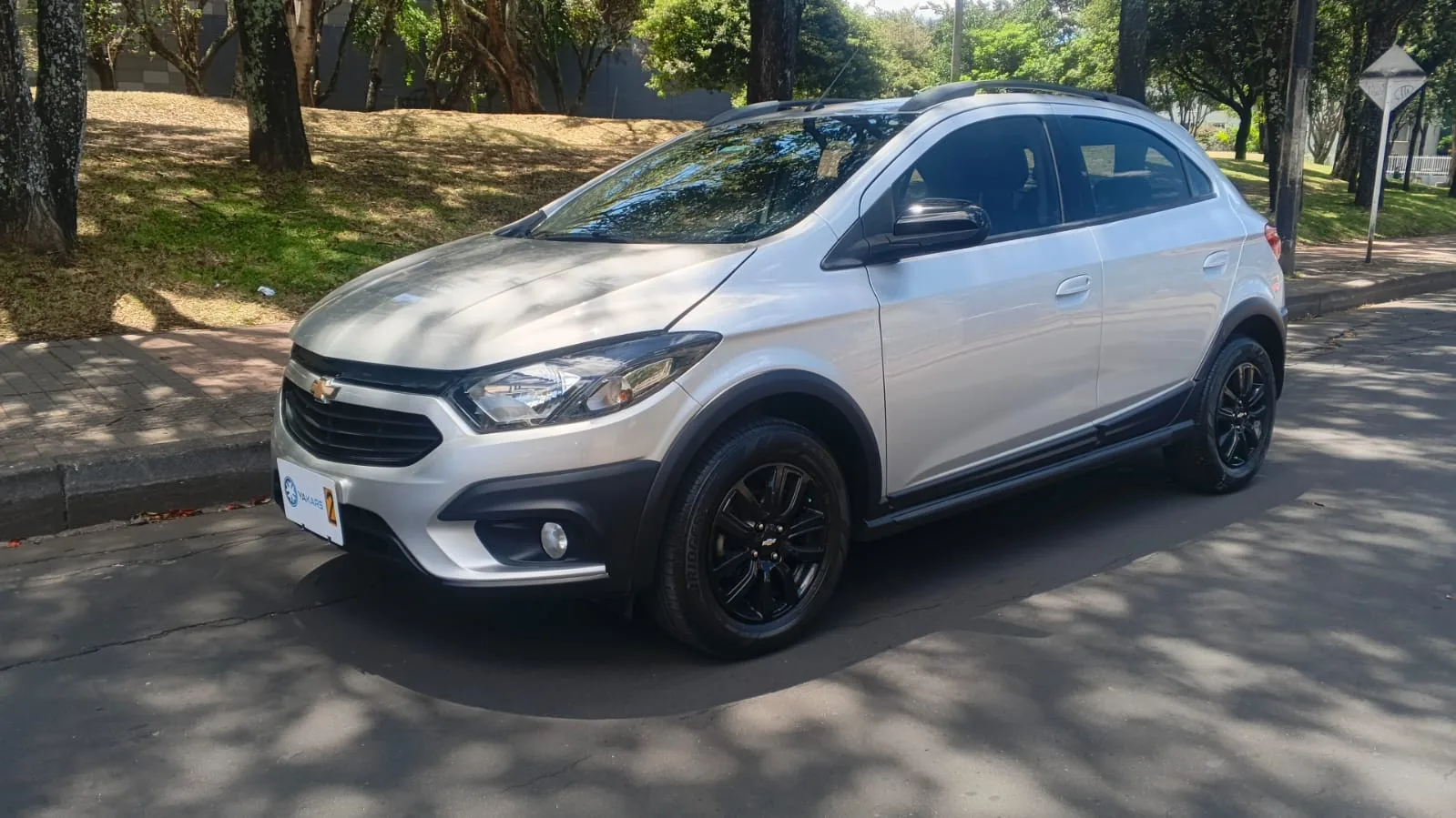 Hatchback Chevrolet Onix LTZ 2020 ACTIVE 1.4L MT en Bogotá