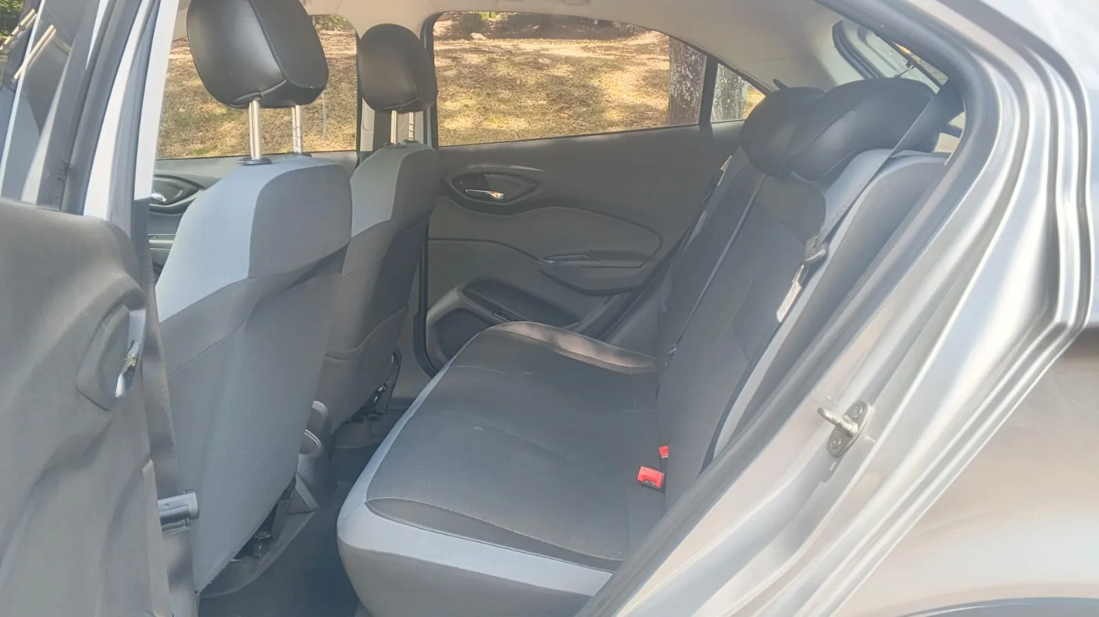 Hatchback Chevrolet Onix LTZ 2020 ACTIVE 1.4L MT en Bogotá — foto 16