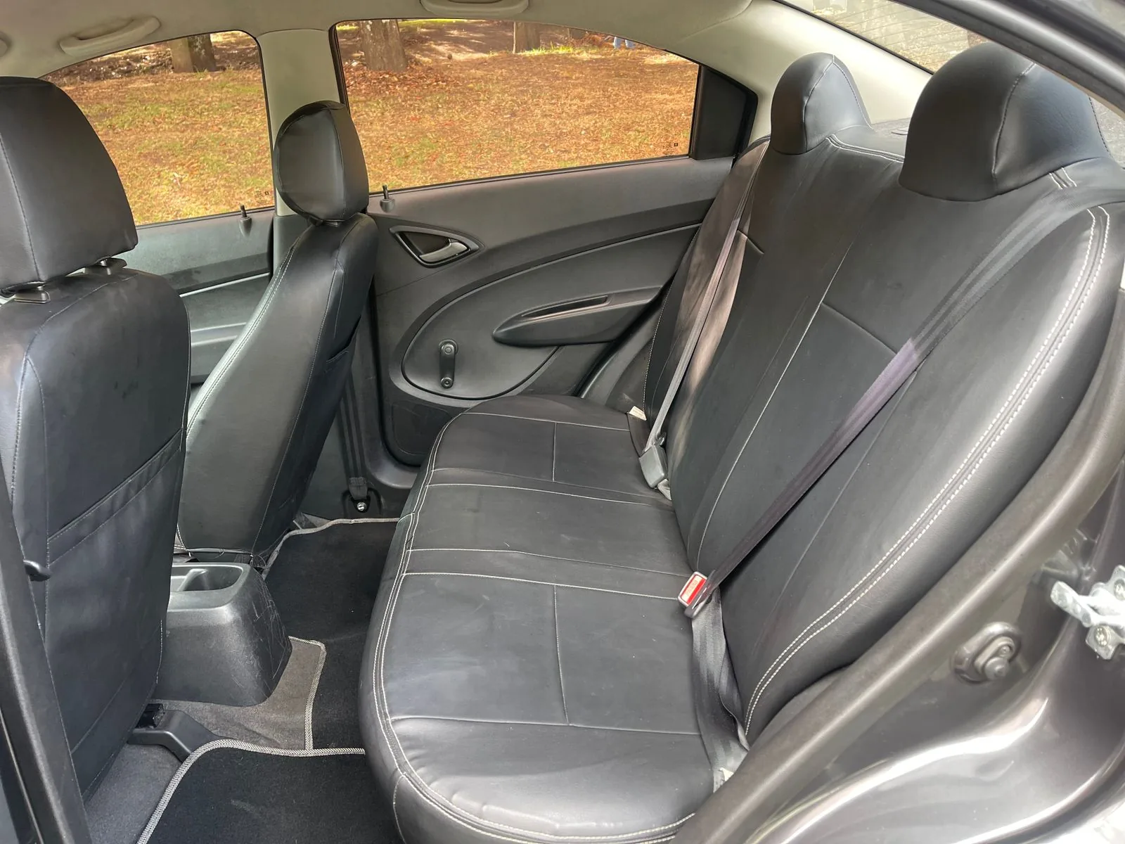 Sedán Chevrolet Sail LS 2017 1.4L Mt en Bogotá — foto 10