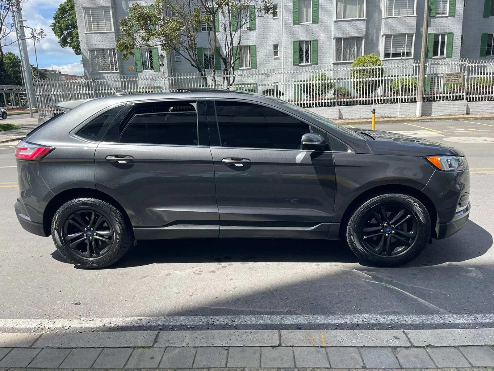 Camioneta Ford Edge 2020 Ride Turbo en Bogotá — foto 5