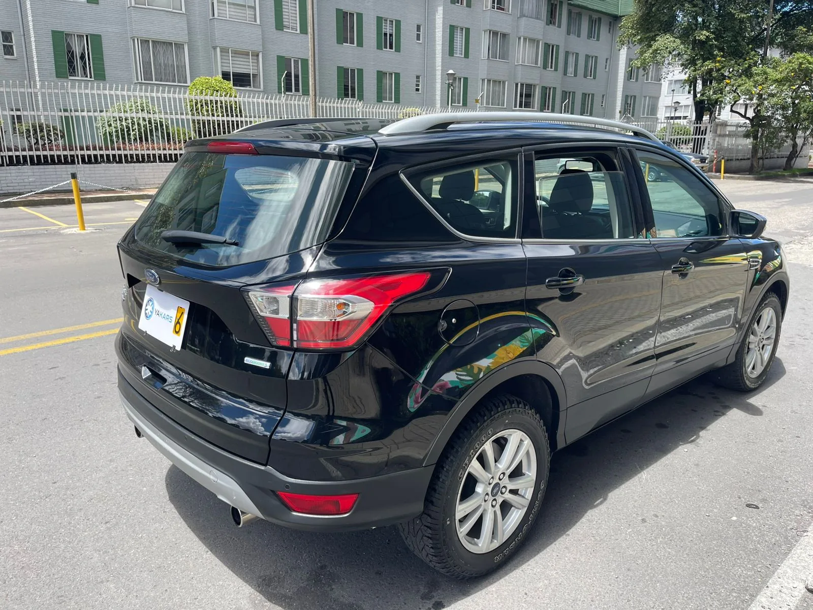 Camioneta Ford Escape 2018 Se At en Bogotá — foto 10