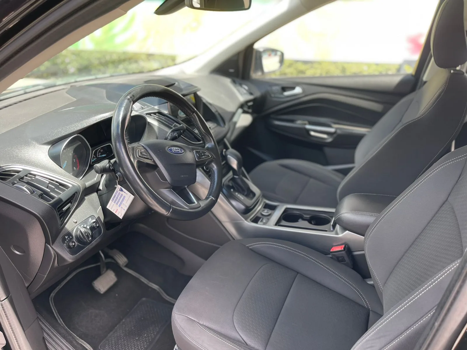 Camioneta Ford Escape 2018 Se At en Bogotá — foto 13