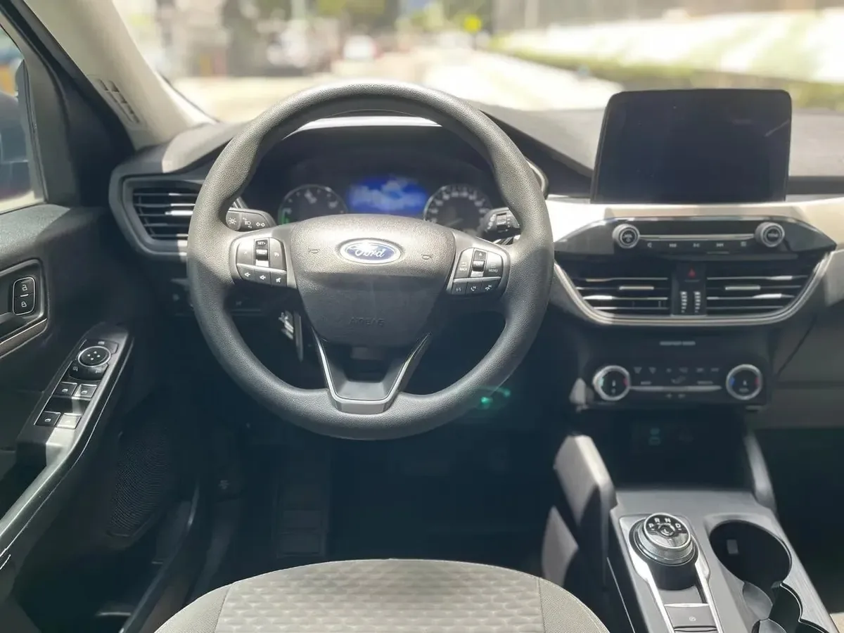 SUV Ford Escape 2022 Se At en Bogotá — foto 10
