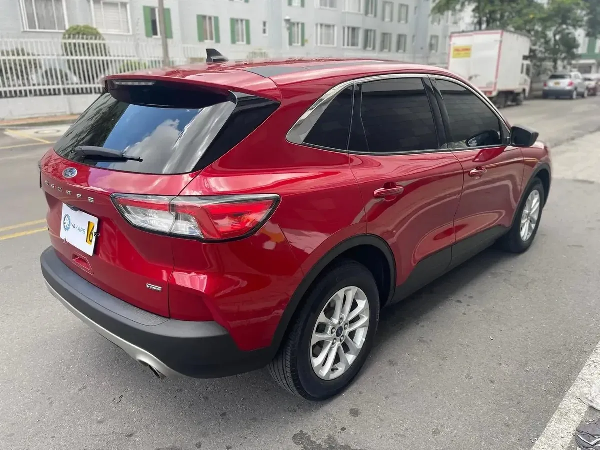 SUV Ford Escape 2022 Se At en Bogotá — foto 9