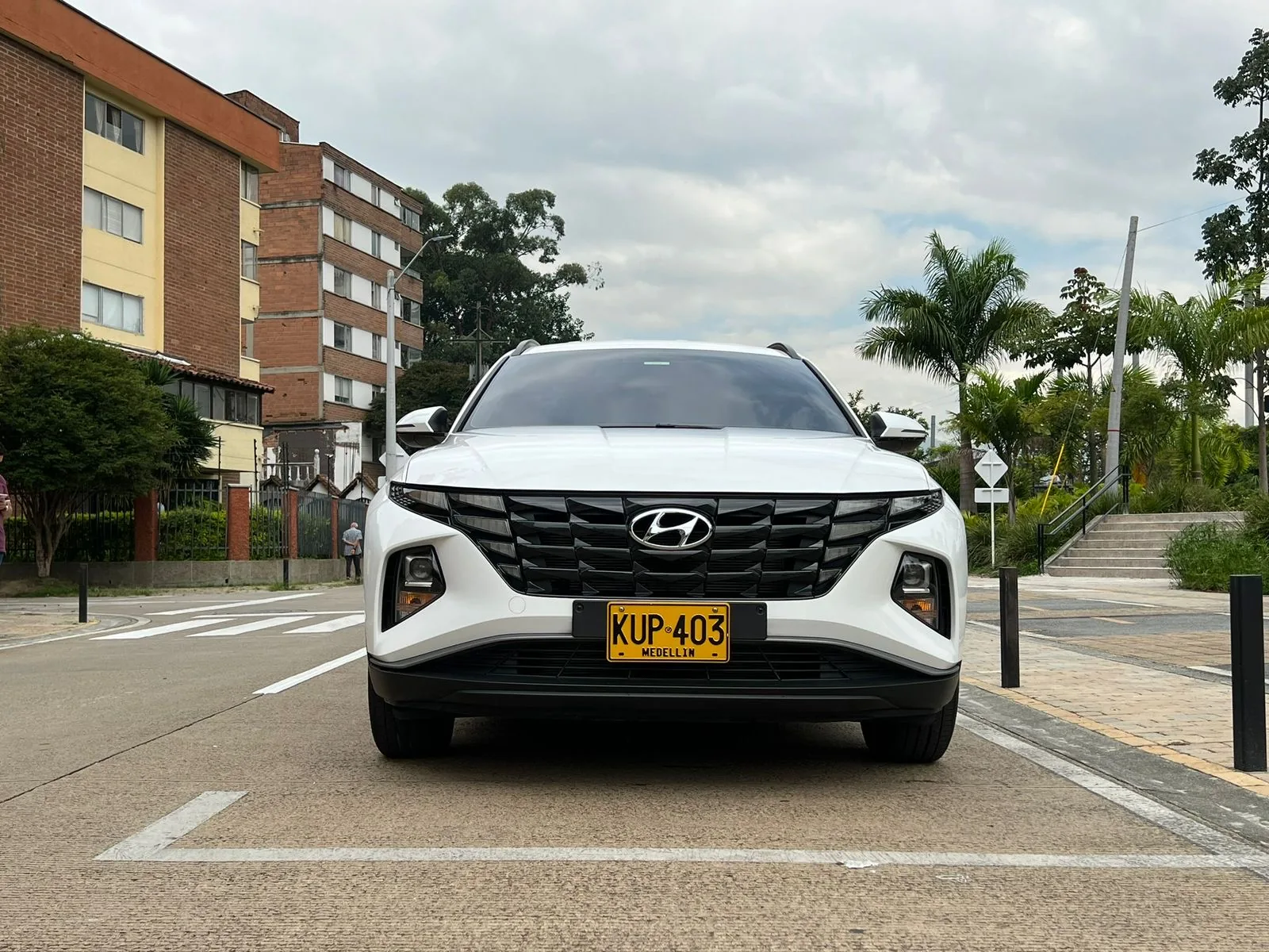 SUV Hyundai Tucson 2022 Advance plus Nx4 AT en Medellín — foto 2