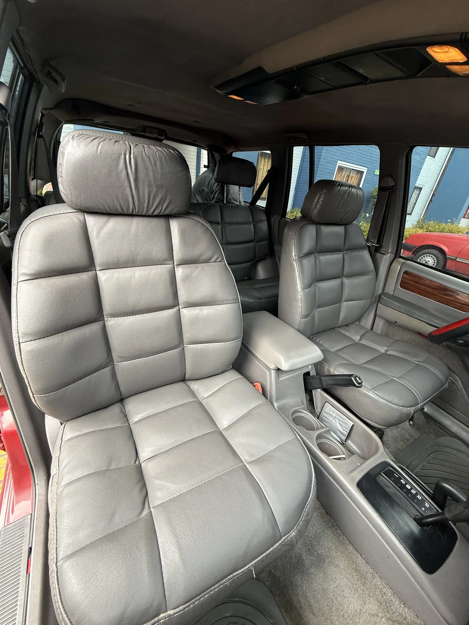 Caminhonete Jeep Grand Cherokee 1995 Motor 5.2L Magnum V8 a gasolina en Bogotá — foto 13