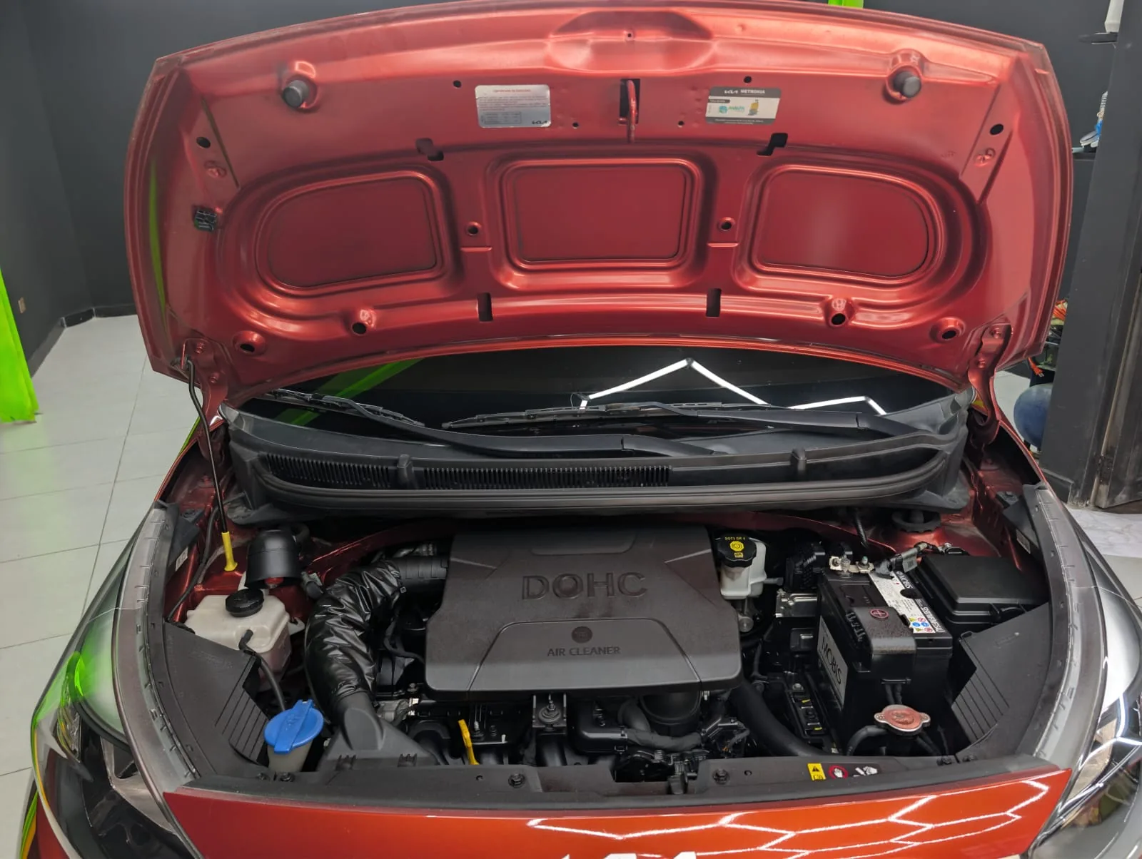 Hatchback Kia Picanto 2023 en Bogotá — foto 14