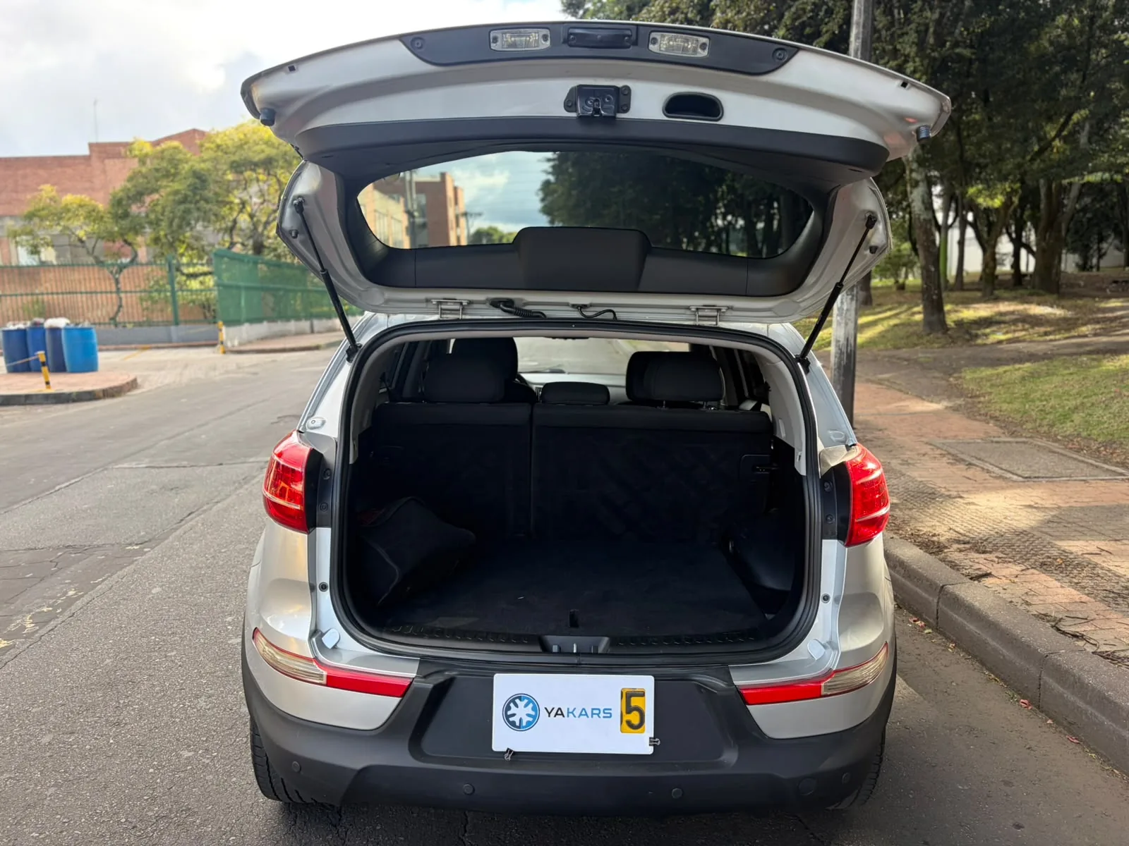 SUV Kia Sportage 2011 Revolution 2.0L 4*2 en Bogotá — foto 9