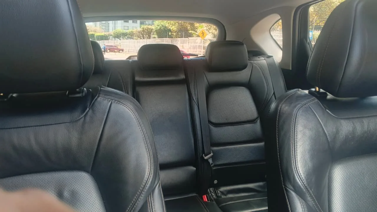 Camioneta Mazda CX-5 2023 GRAND TOURING LX 2.5 AT AWD 4X4 en Bogotá — foto 14