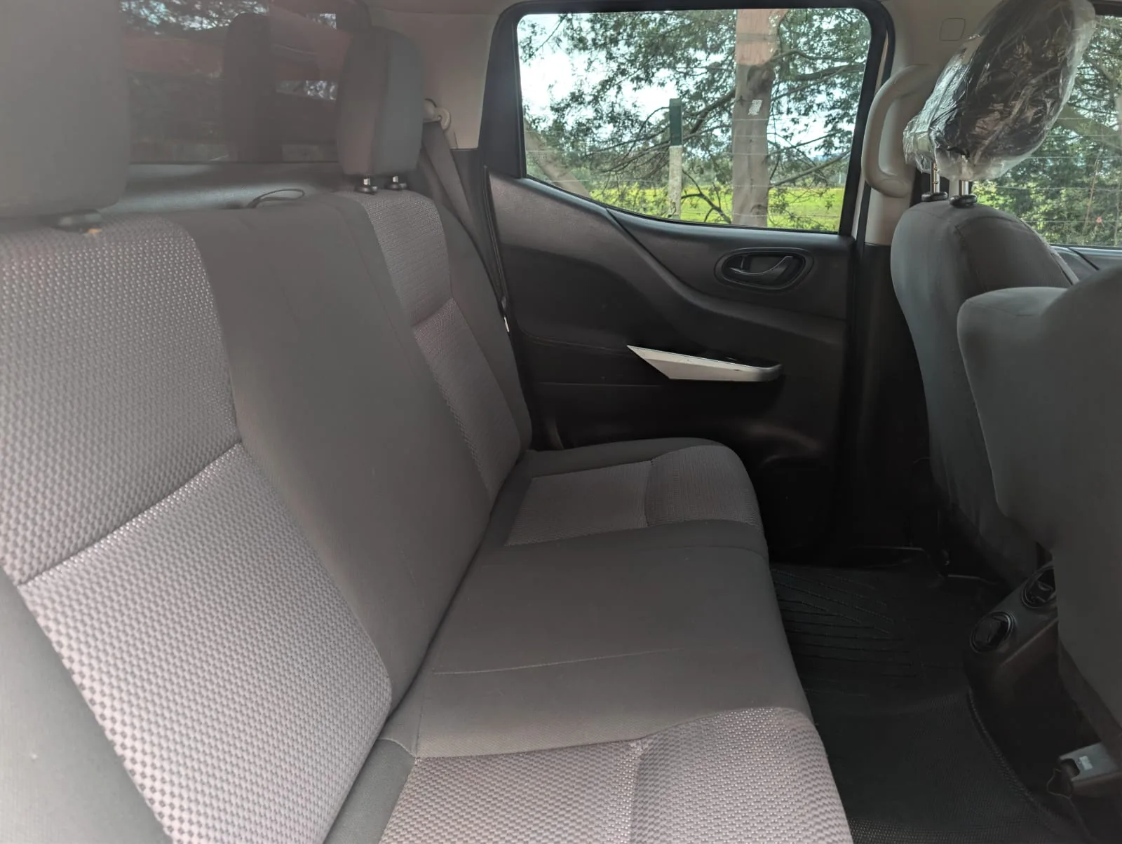 Camioneta Nissan Frontier 2019 en Bogotá — foto 10