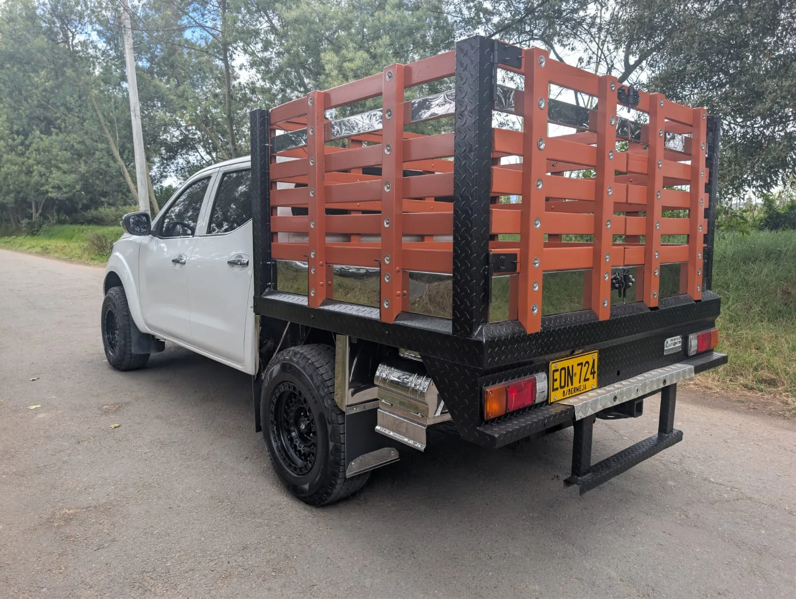 Camioneta Nissan Frontier 2019 en Bogotá — foto 4