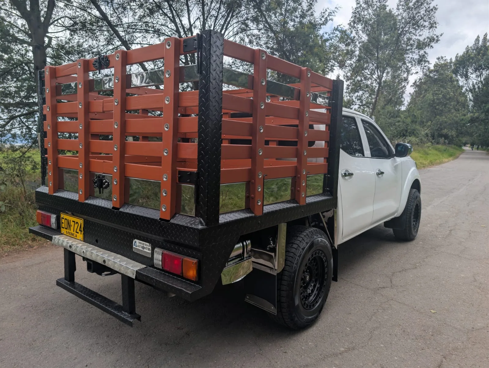 Camioneta Nissan Frontier 2019 en Bogotá — foto 5