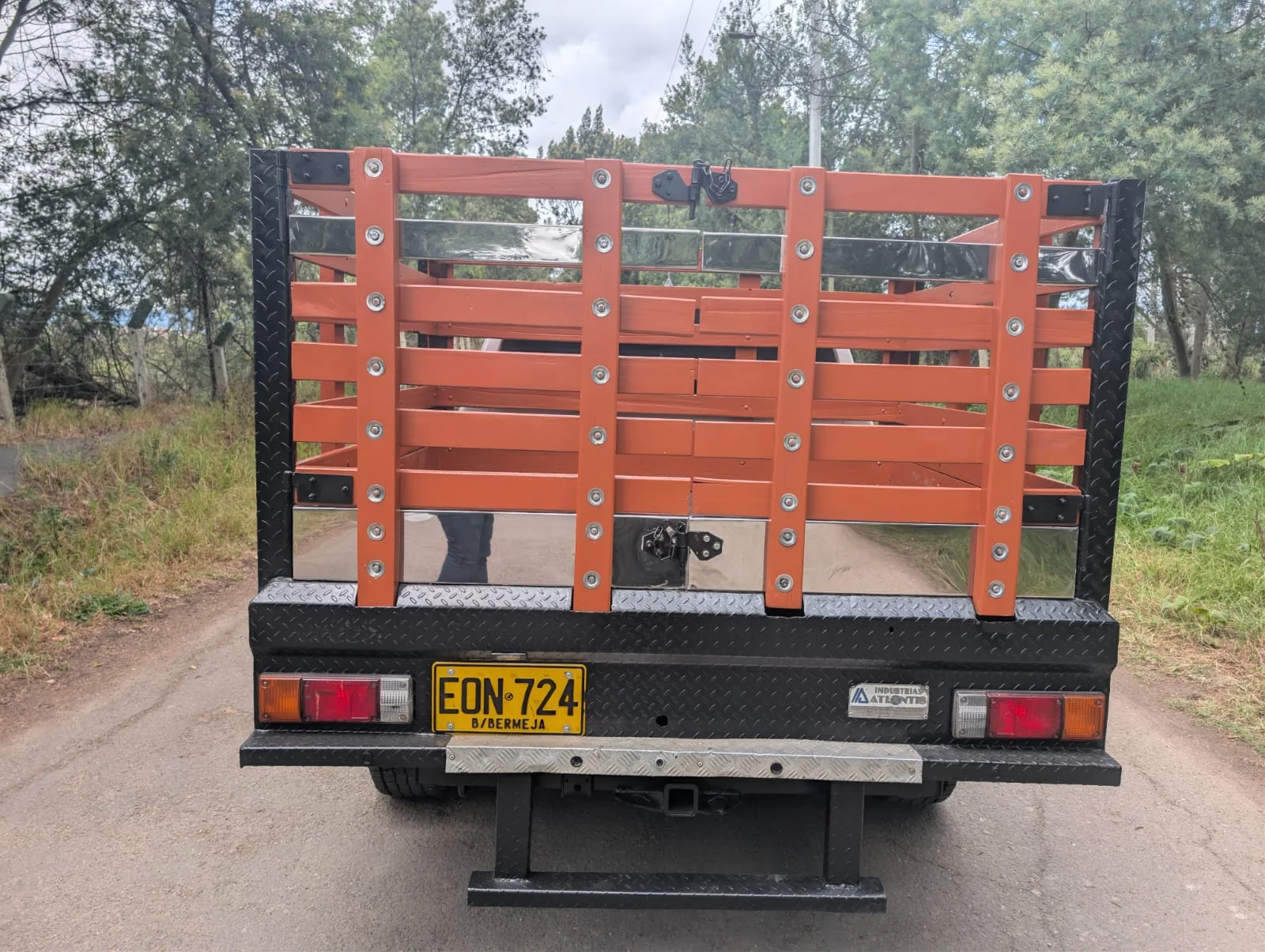 Camioneta Nissan Frontier 2019 en Bogotá — foto 6