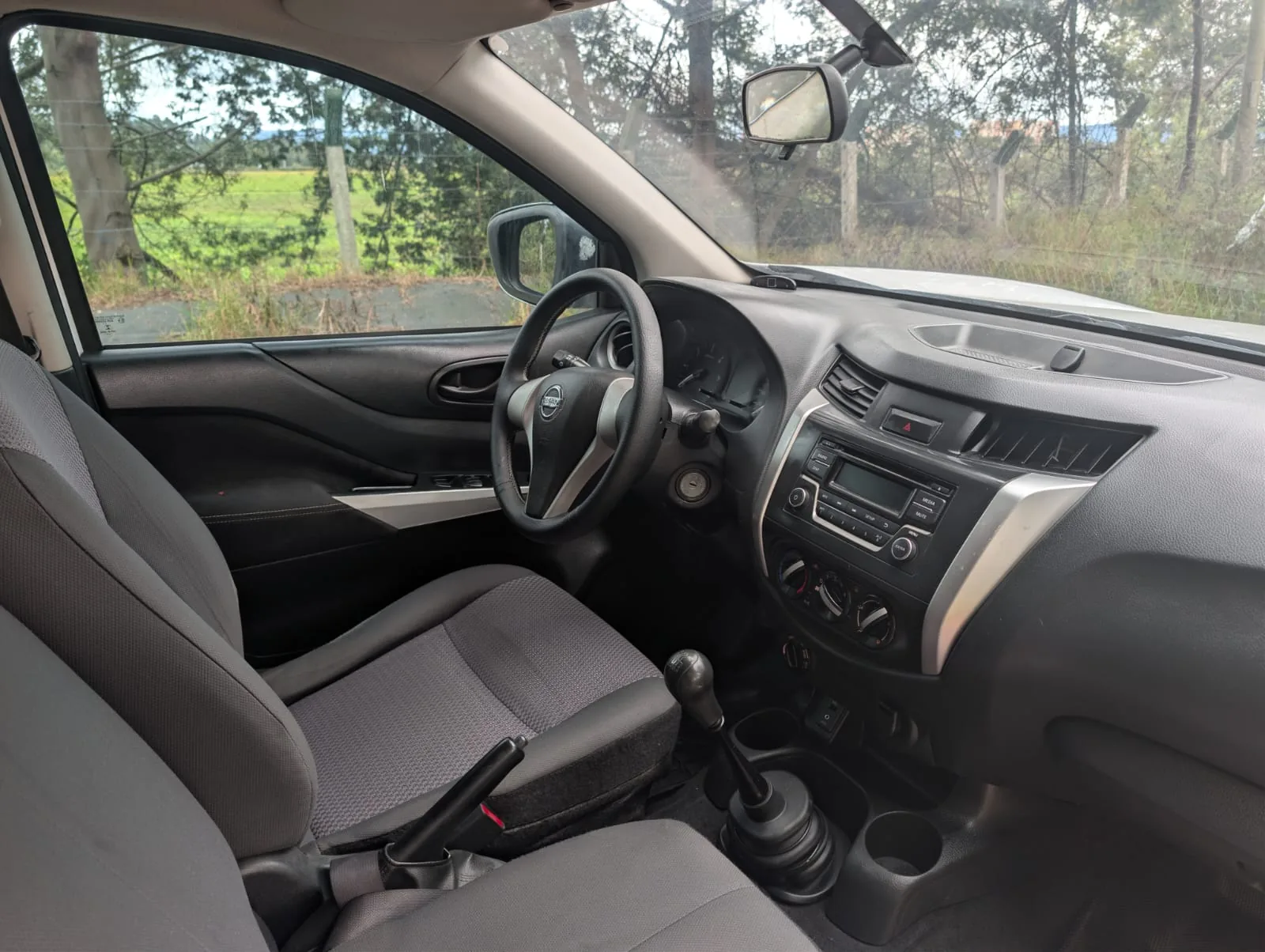 Camioneta Nissan Frontier 2019 en Bogotá — foto 9